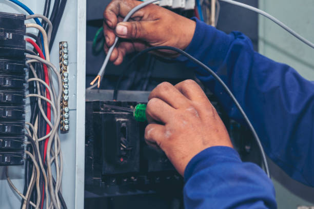 Best Affordable Emergency Electrician  in Headland, AL